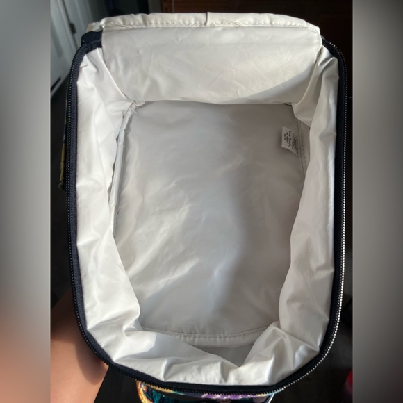 Vera Bradley Teal Floral Lunch Bag - Picture 8 of 9